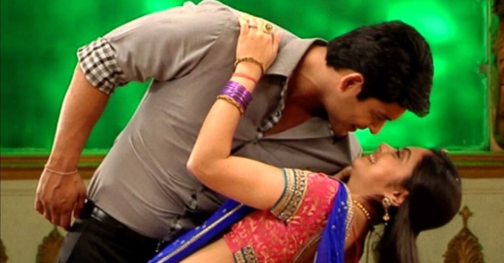 Ishq Shayari Hindi