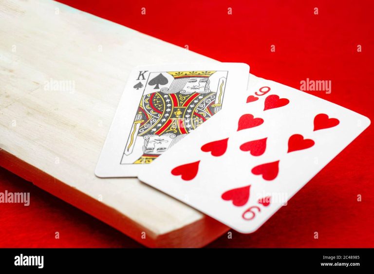 From Never Playing Cards to Understanding Baccarat in Three Days: A First-Hand Account